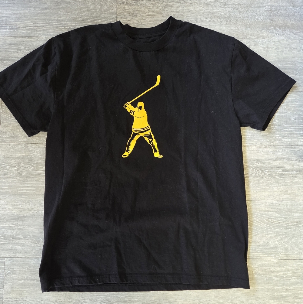 Happy Gilmore 2Happy Gilmore 2 Silhouette Comfort Tshirt Size M, Unisex